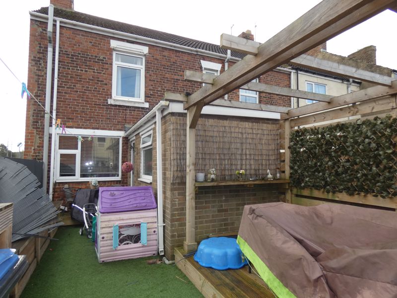 Rear- click for photo gallery